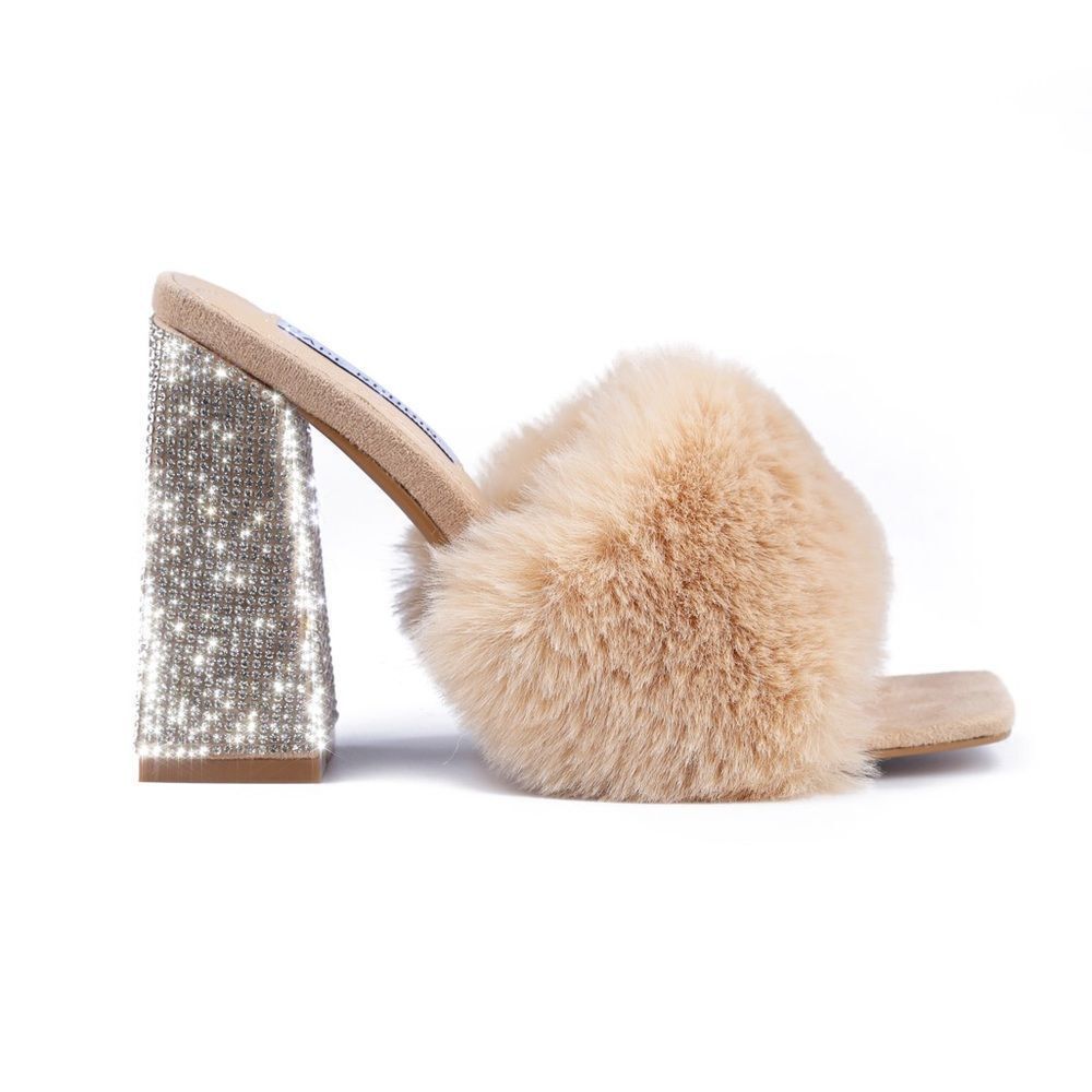 CAPE ROBBIN “Softie” Mule - size 6